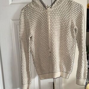 Sleeping on Snow Textured Hooded sweater/shirt